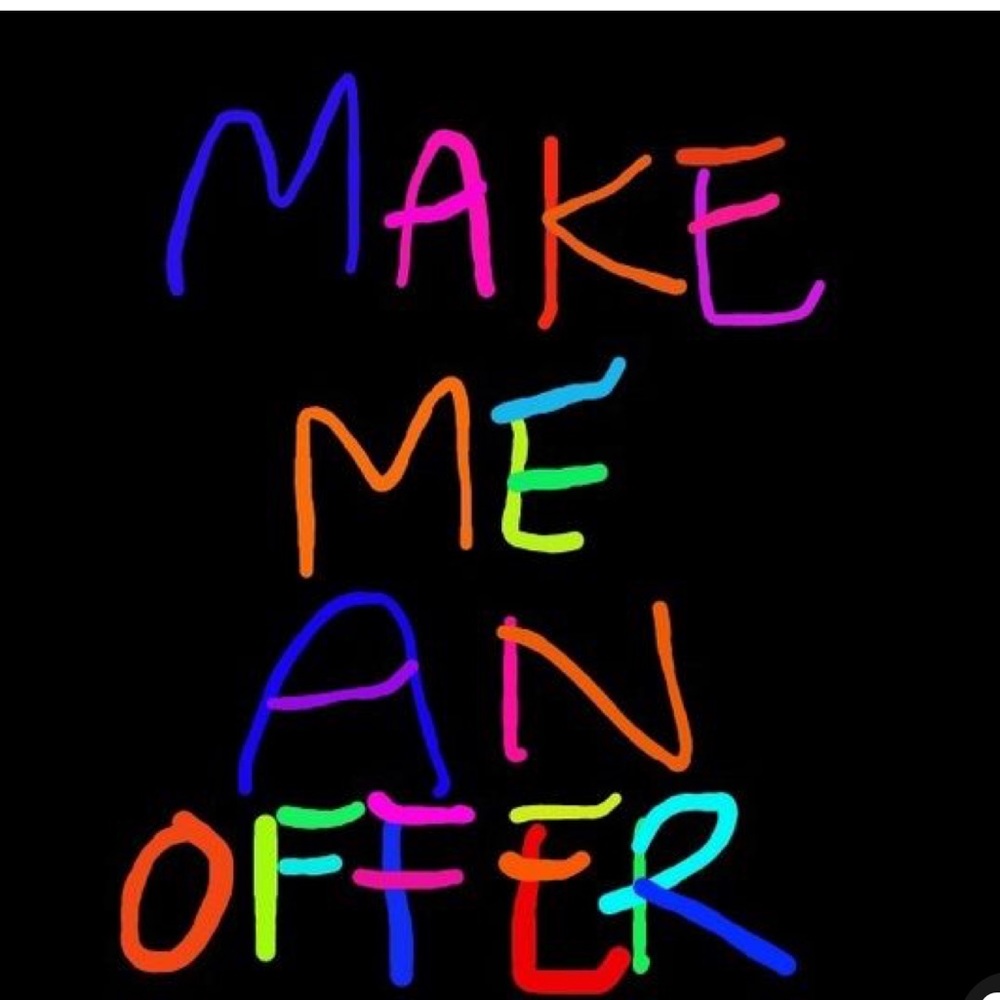 Shop my stuff😊 would love to sale to you!
